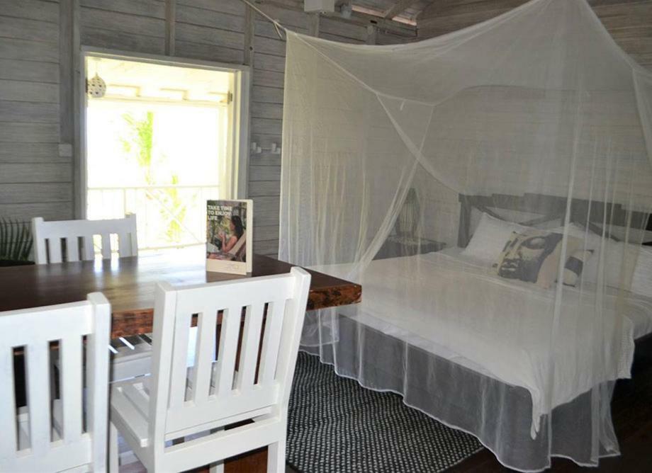 Eco Lifestyle And Lodge Bathsheba Eksteriør billede