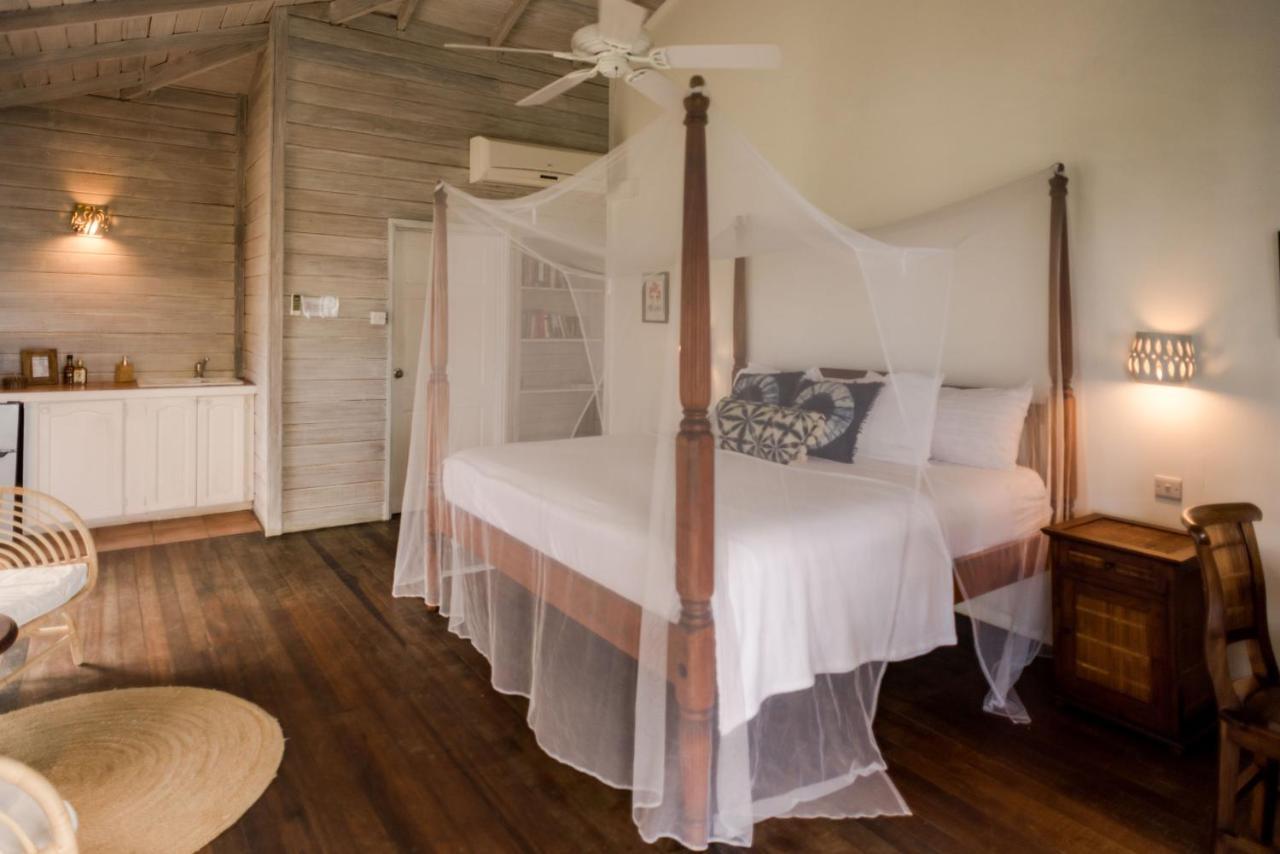 Eco Lifestyle And Lodge Bathsheba Eksteriør billede